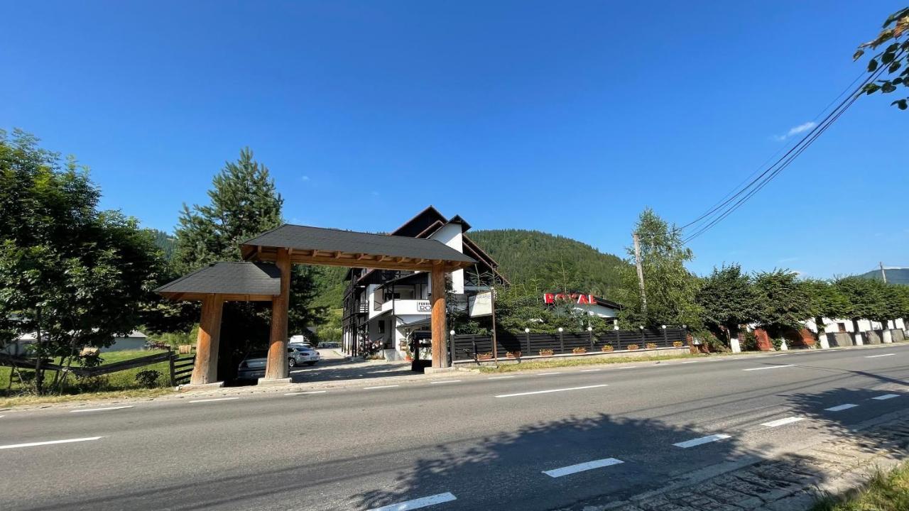 Royal Bucovina Residence Adults Only-Self Check-In Câmpulung Moldovenesc Exterior foto