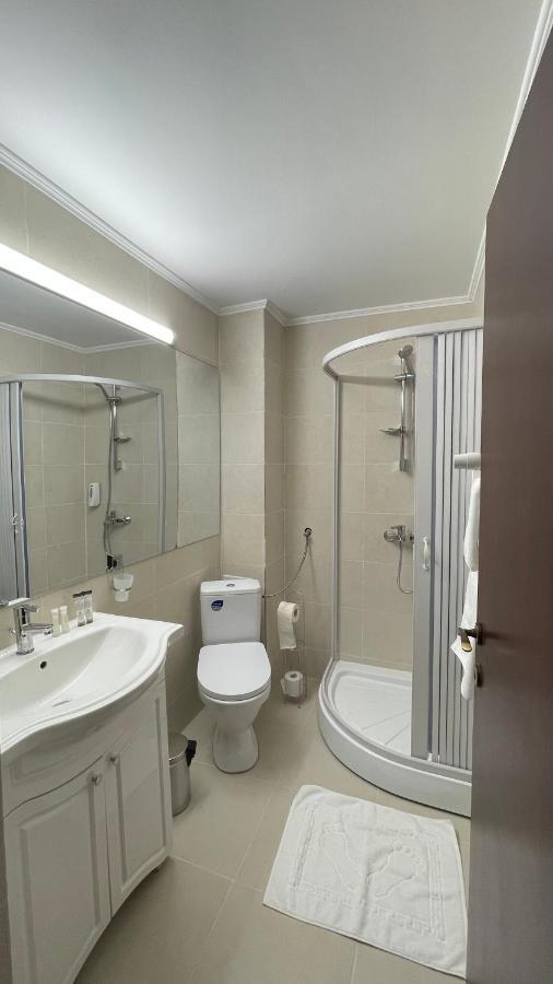 Royal Bucovina Residence Adults Only-Self Check-In Câmpulung Moldovenesc Exterior foto