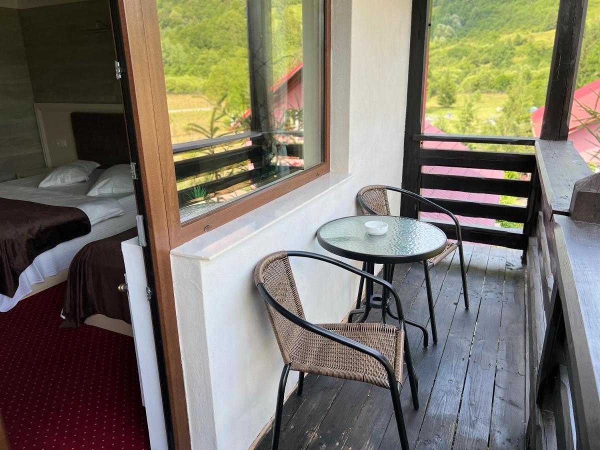Royal Bucovina Residence Adults Only-Self Check-In Câmpulung Moldovenesc Exterior foto