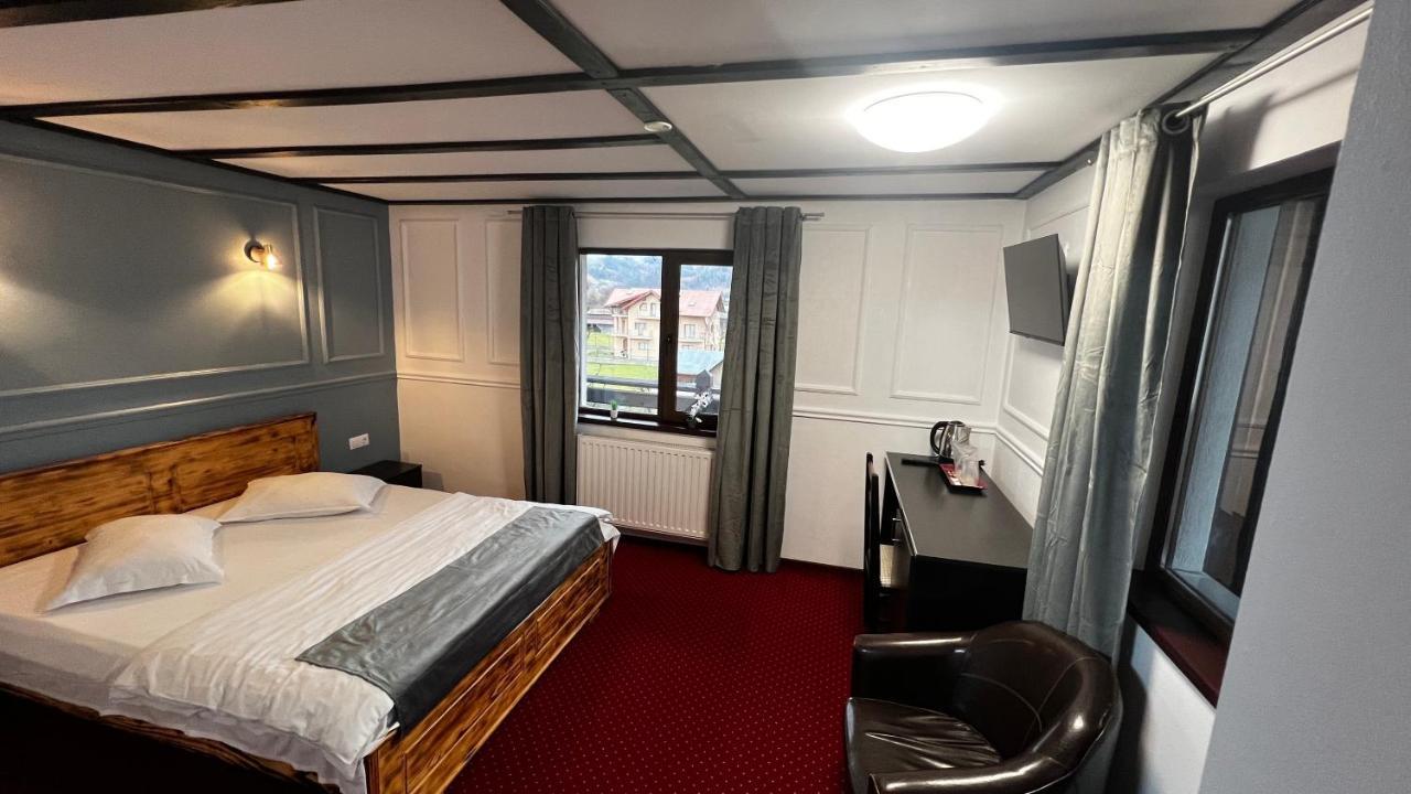 Royal Bucovina Residence Adults Only-Self Check-In Câmpulung Moldovenesc Exterior foto